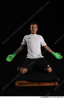 01 2018 01 CLAUDIO SOCCER KNEELING SOCCERPLAYER